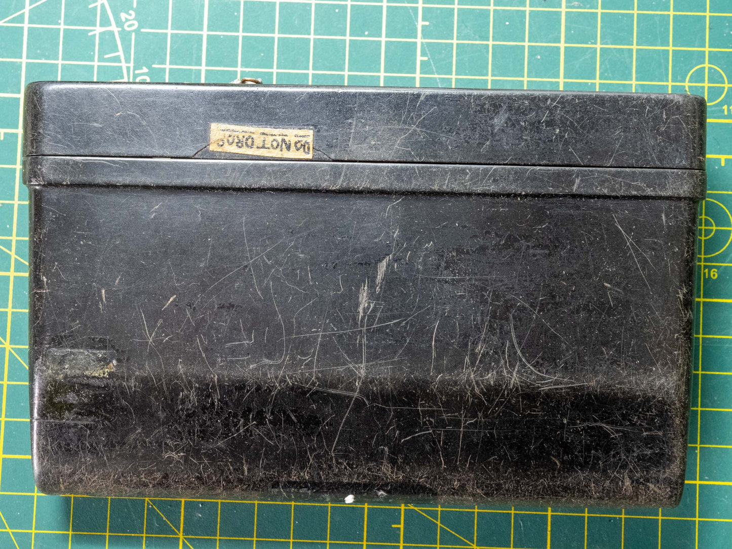 Vintage Phillips Pocket Battery Monitor PW4010 Geiger Counter