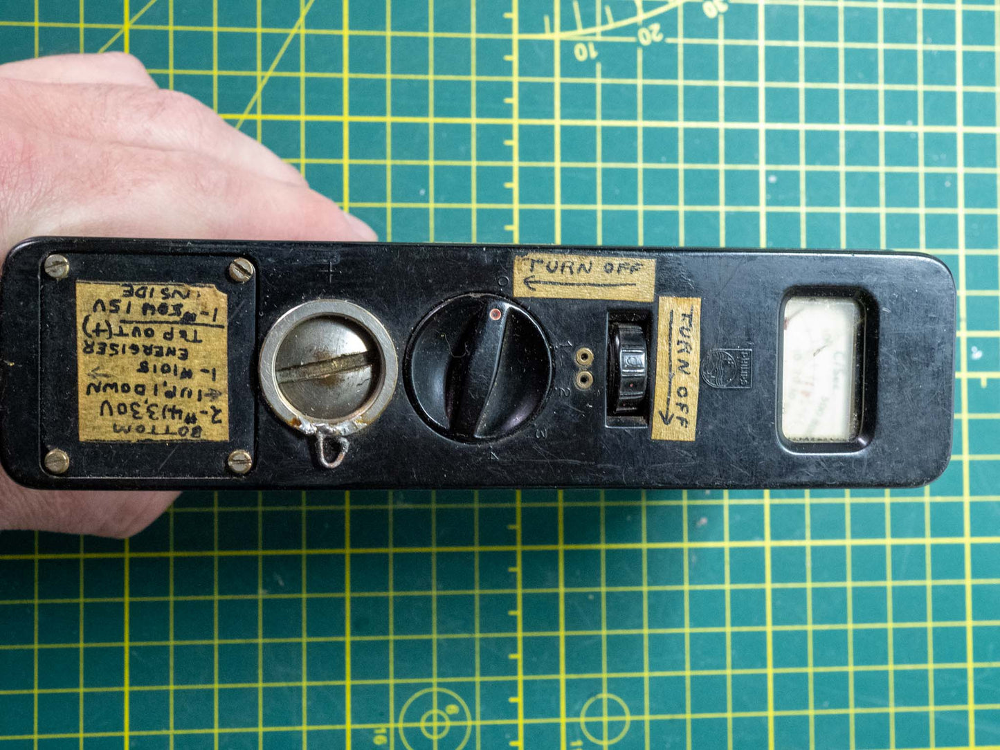 Vintage Phillips Pocket Battery Monitor PW4010 Geiger Counter