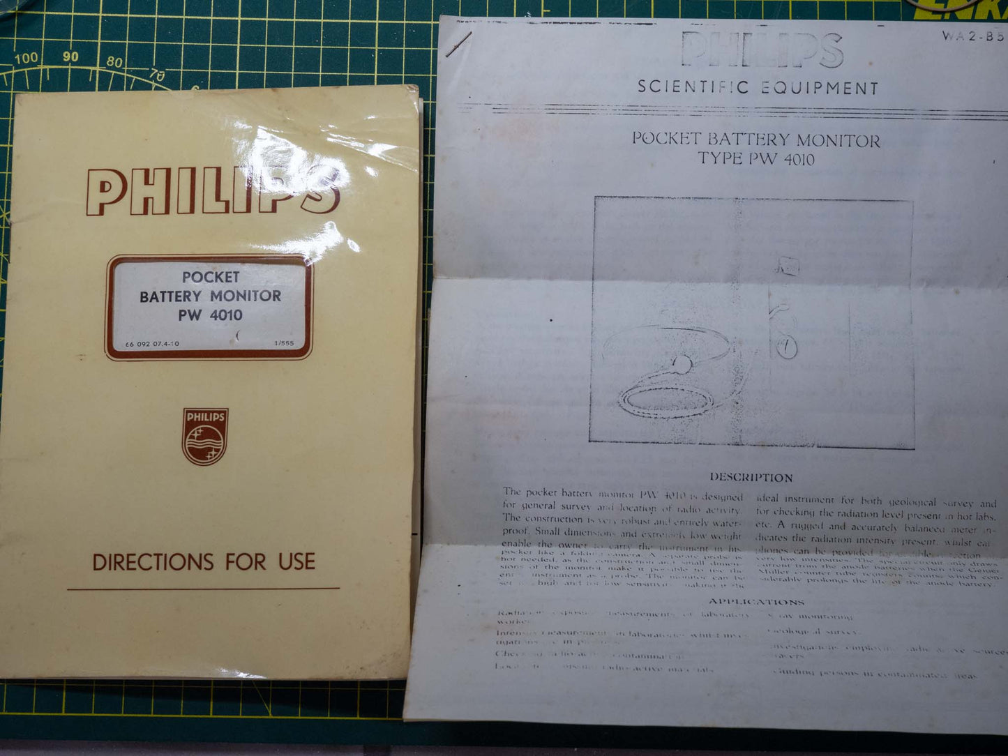 Vintage Phillips Pocket Battery Monitor PW4010 Geiger Counter