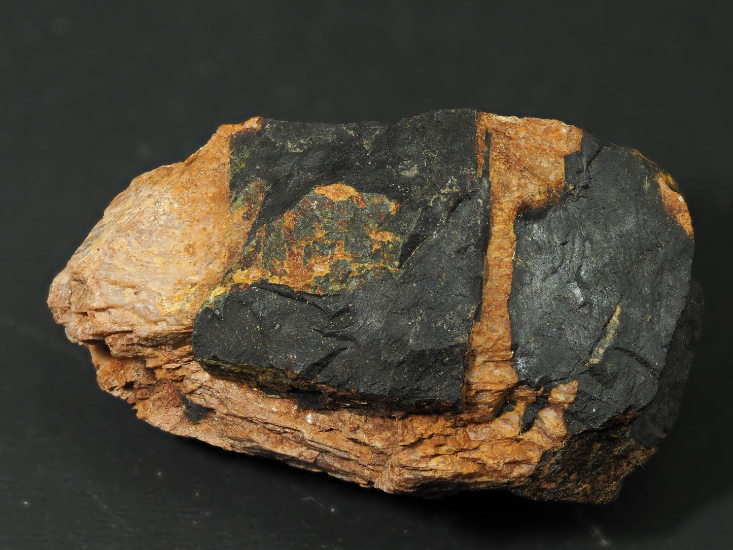 Uraninite - Eagle's Nest Occurrence, Bancroft, Ontario, Canada