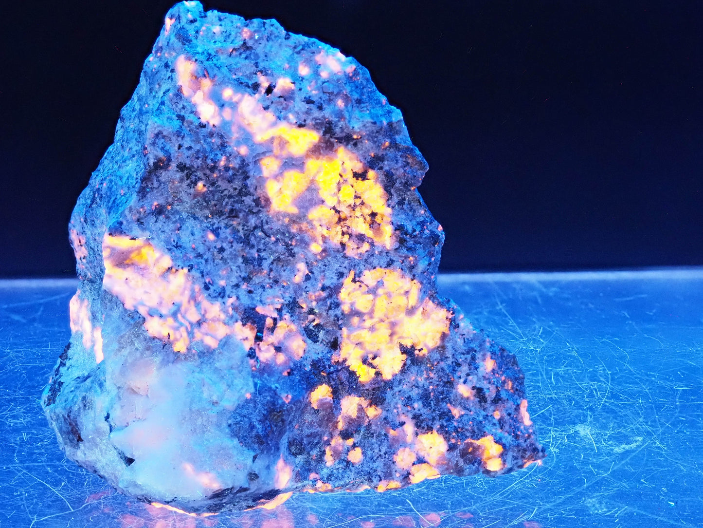 (F-LW) Hackmanite - Mount St. Hilaire Region, Quebec, Canada (Copy)