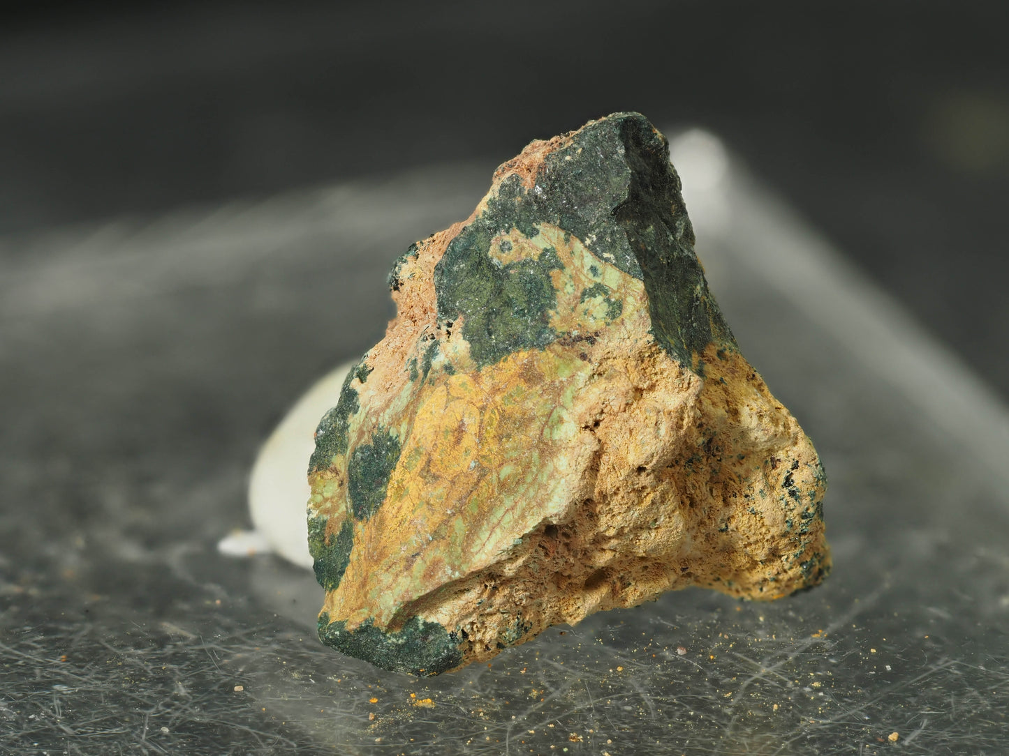 Uraninite - Shinkolobwe Mine, Shinkolobwe, Kambove Territory, Haut-Katanga, DR Congo