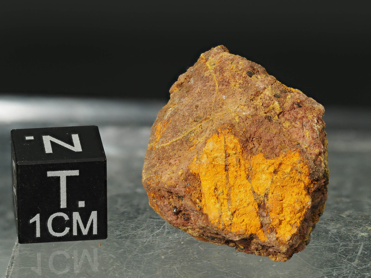 Curite - Shinkolobwe Mine, Shinkolobwe, Kambove Territory, Haut-Katanga, DR Congo