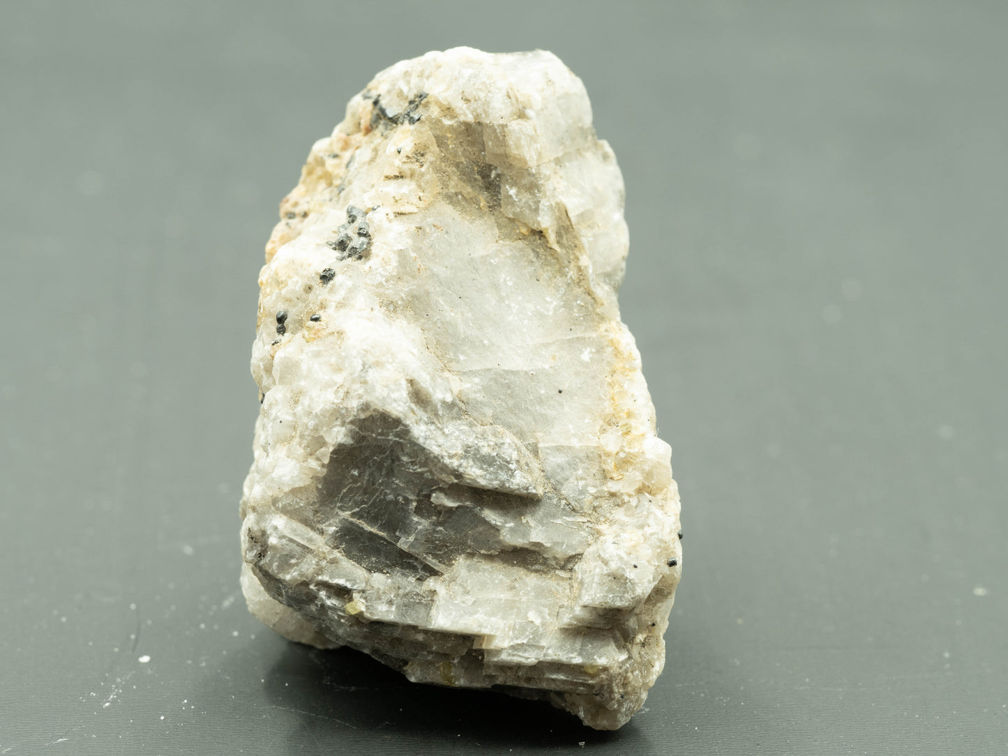 (FL-SW) Calcite/Willemite - Franklin, New Jersey, USA