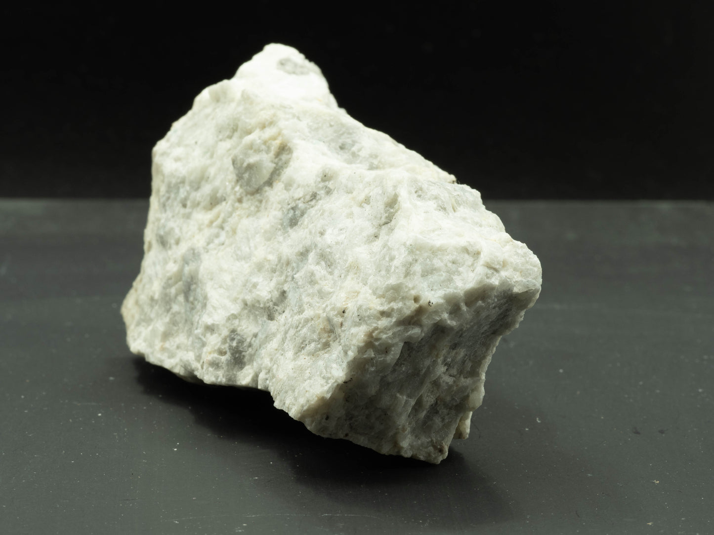 (FL-LW) Wernerite - Grenville, Quebec, Canada