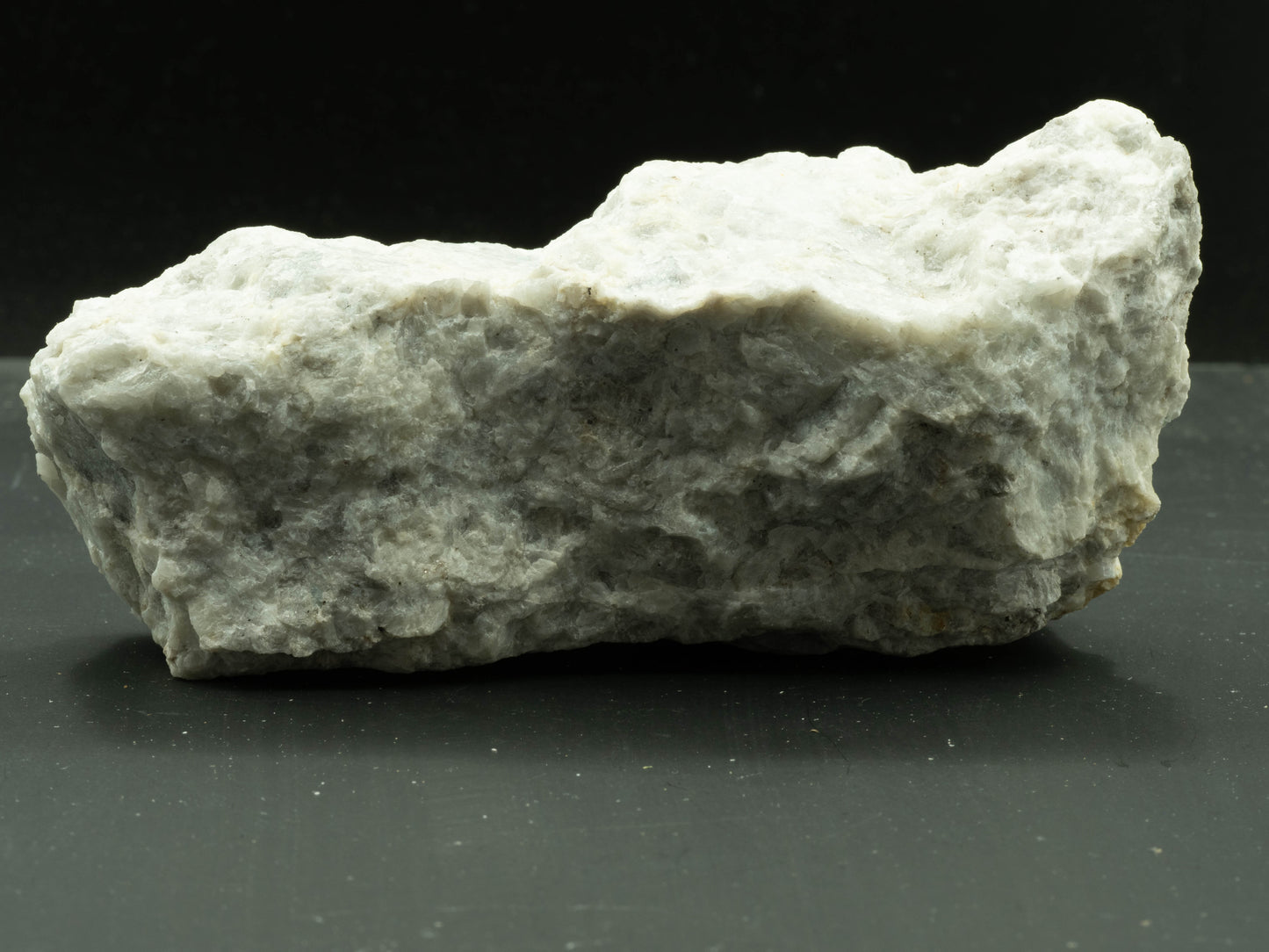(FL-LW) Wernerite - Grenville, Quebec, Canada