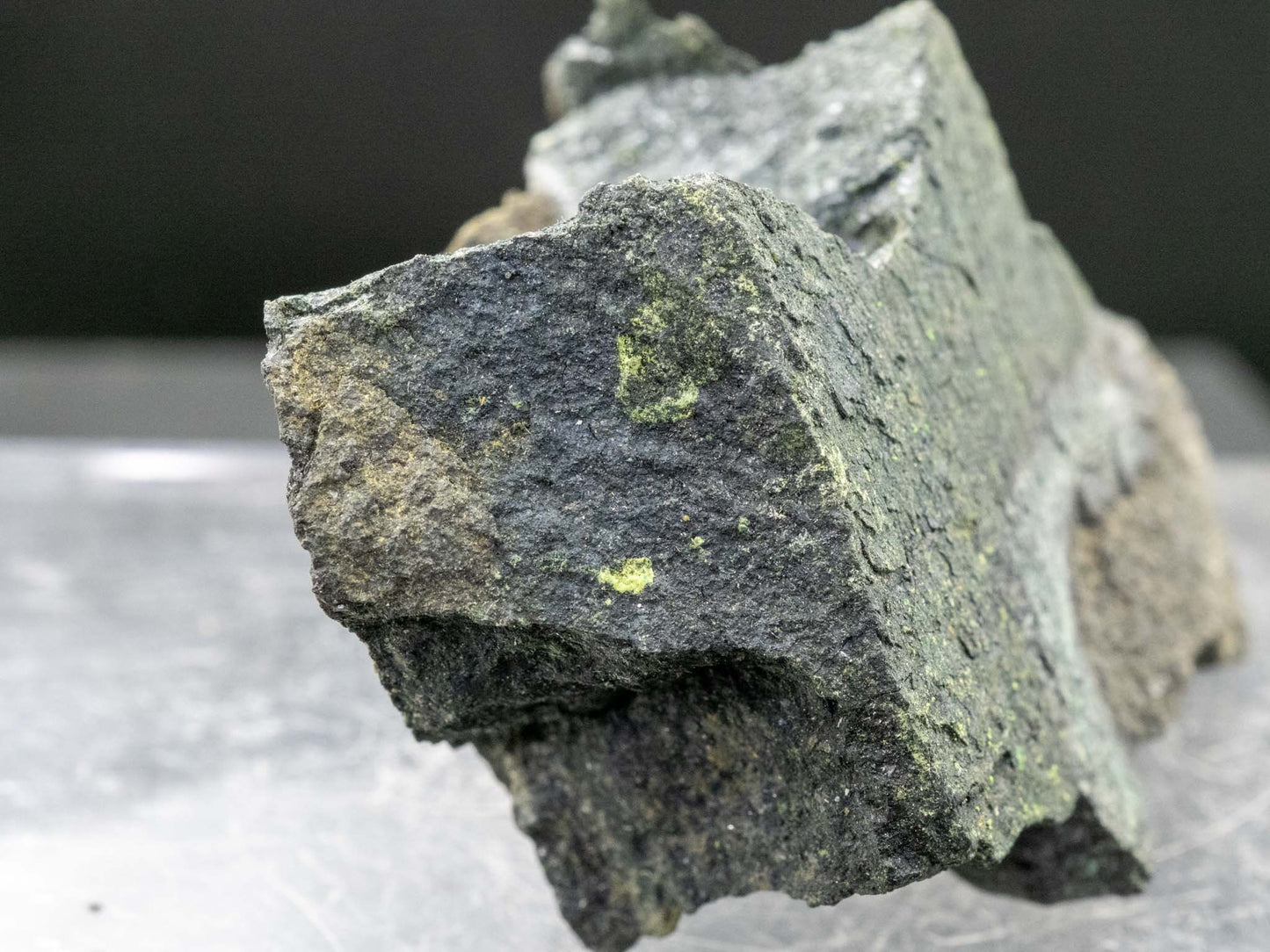 Uraninite & Hydrocarbons - Temple Mountain Mining District? - Utah, USA