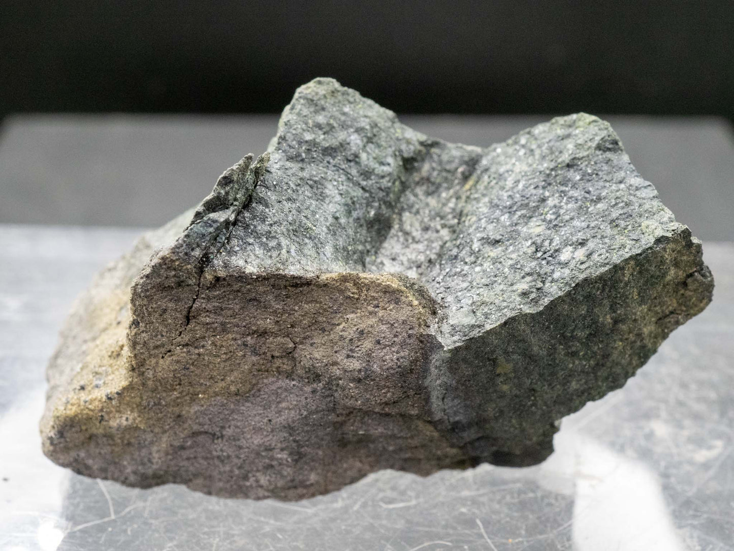 Uraninite & Hydrocarbons - Temple Mountain Mining District? - Utah, USA