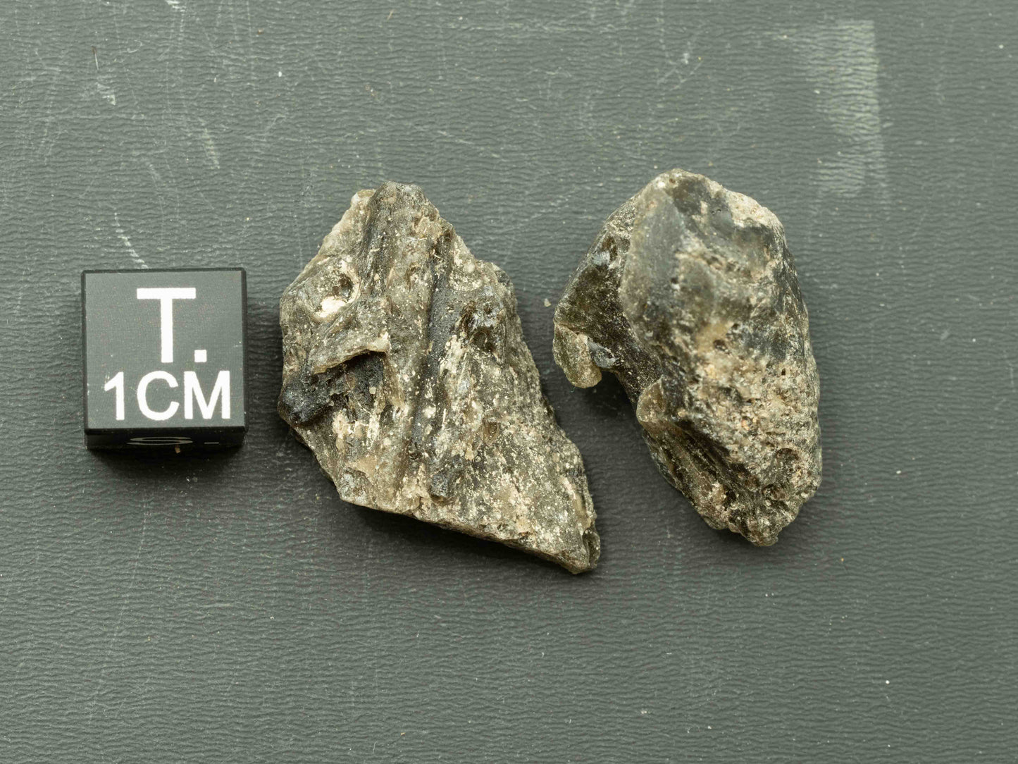 Darwin Crater Impact Glass (7.43 g) - Darwin, Queenstown district, West Coast municipality, Tasmania, Australia