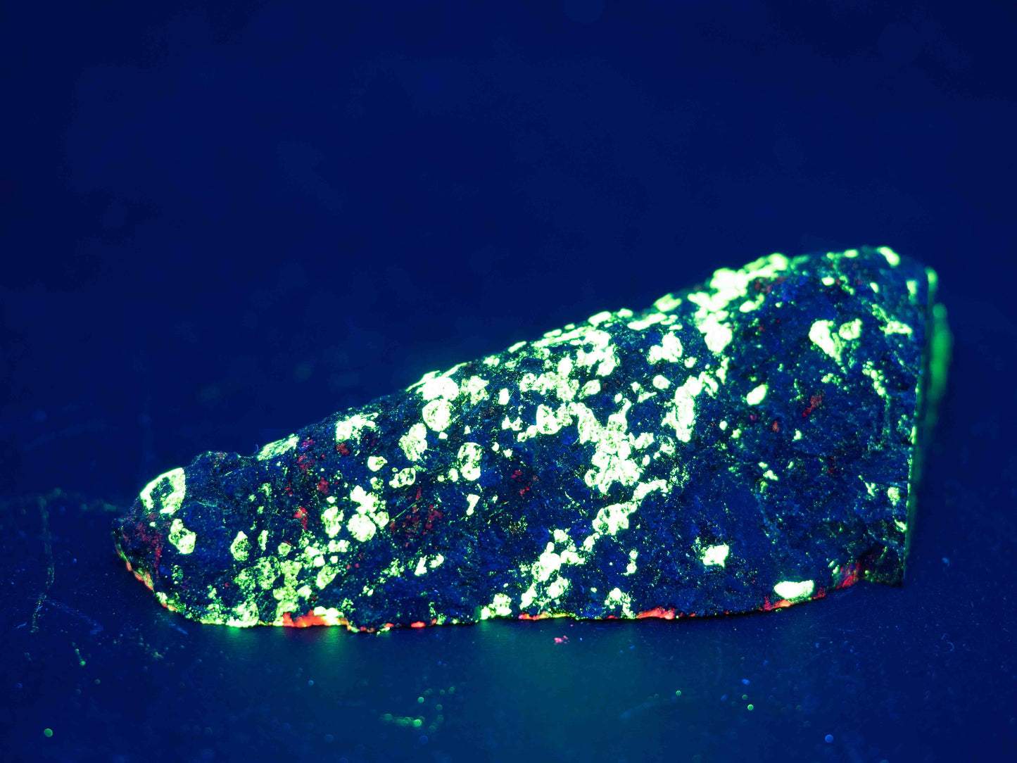 Calcite / Willemite — Sterling Hill Mine, Ogdensburg, New Jersey, USA Cut & Polished Fluorescent Specimen