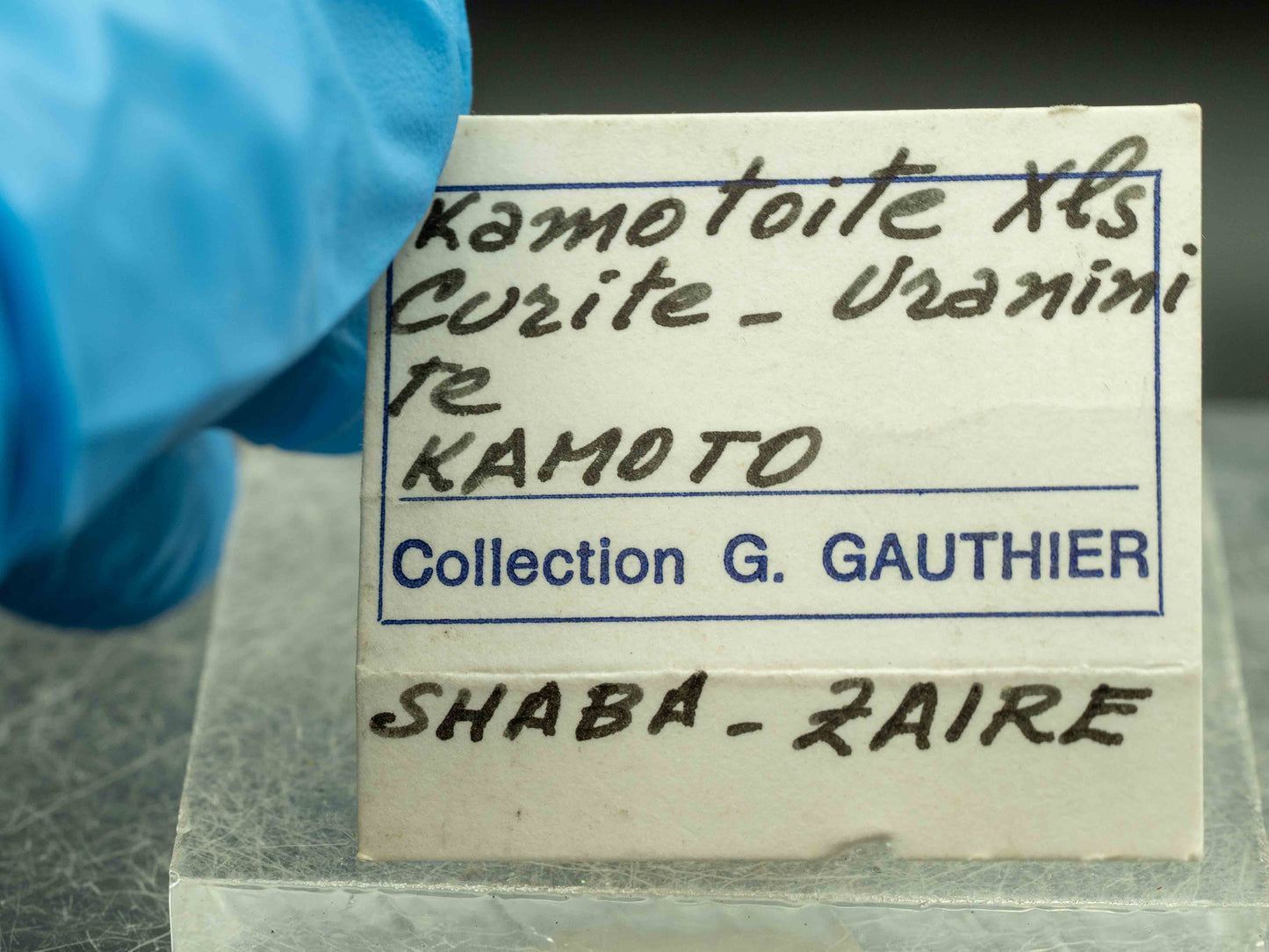 Kamotoite-(Y), Curite & Uraninite — Kamoto Mine, Katanga, Democratic Republic of Congo. Type Locality — Ex. Gilbert Gauthier Collection