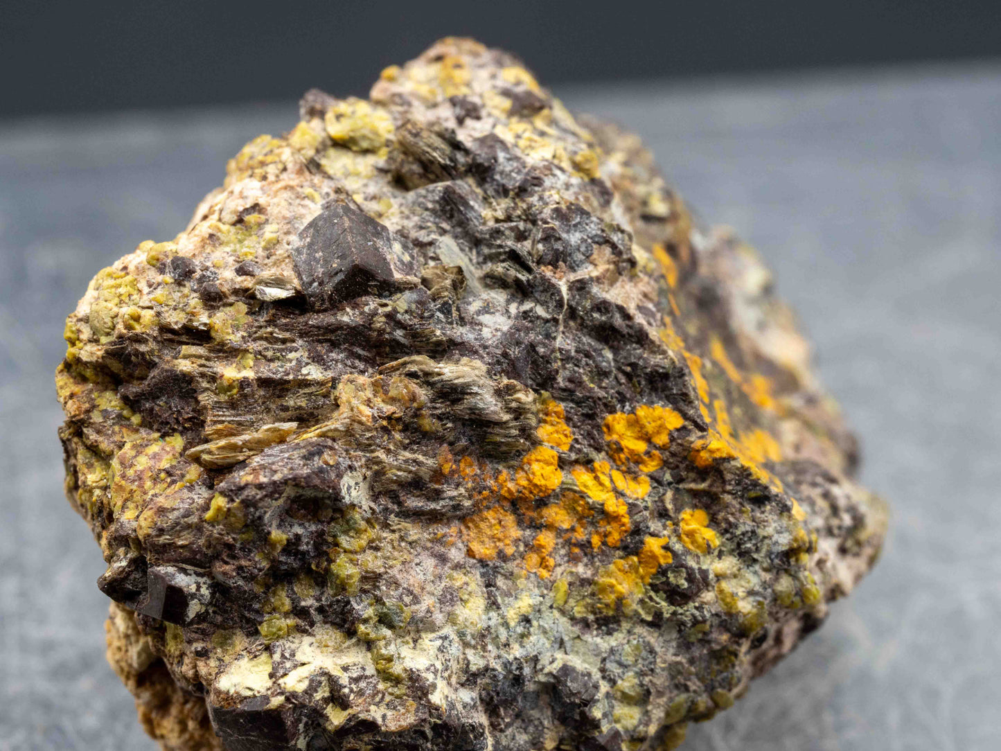 Uraninite Crystals & Gummite — Four Corners District, Joplin, Missouri, USA