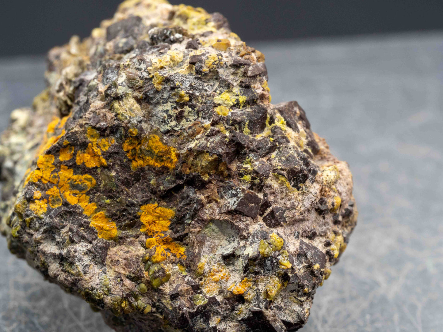Uraninite Crystals & Gummite — Four Corners District, Joplin, Missouri, USA