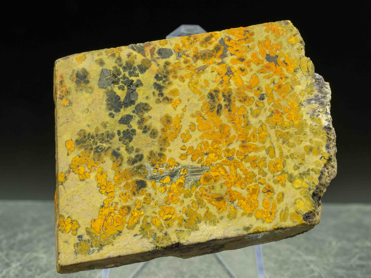 Gummite & Uraninite Endcut — Ruggles Mine, Grafton, New Hampshire, USA