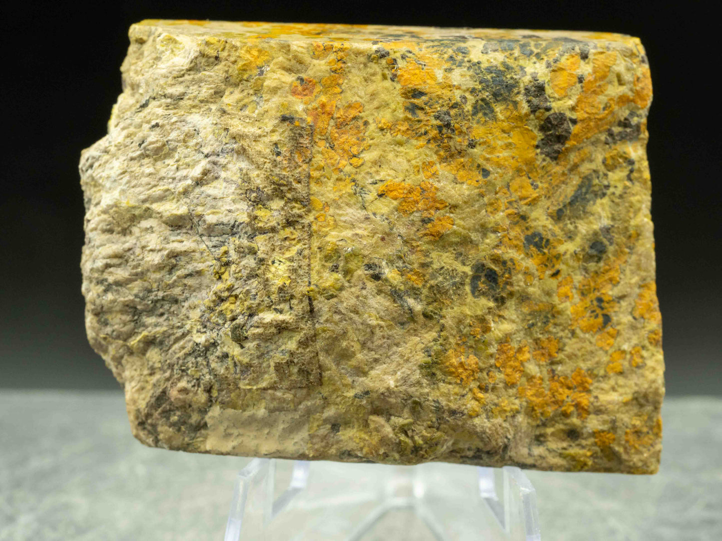 Gummite & Uraninite Endcut — Ruggles Mine, Grafton, New Hampshire, USA