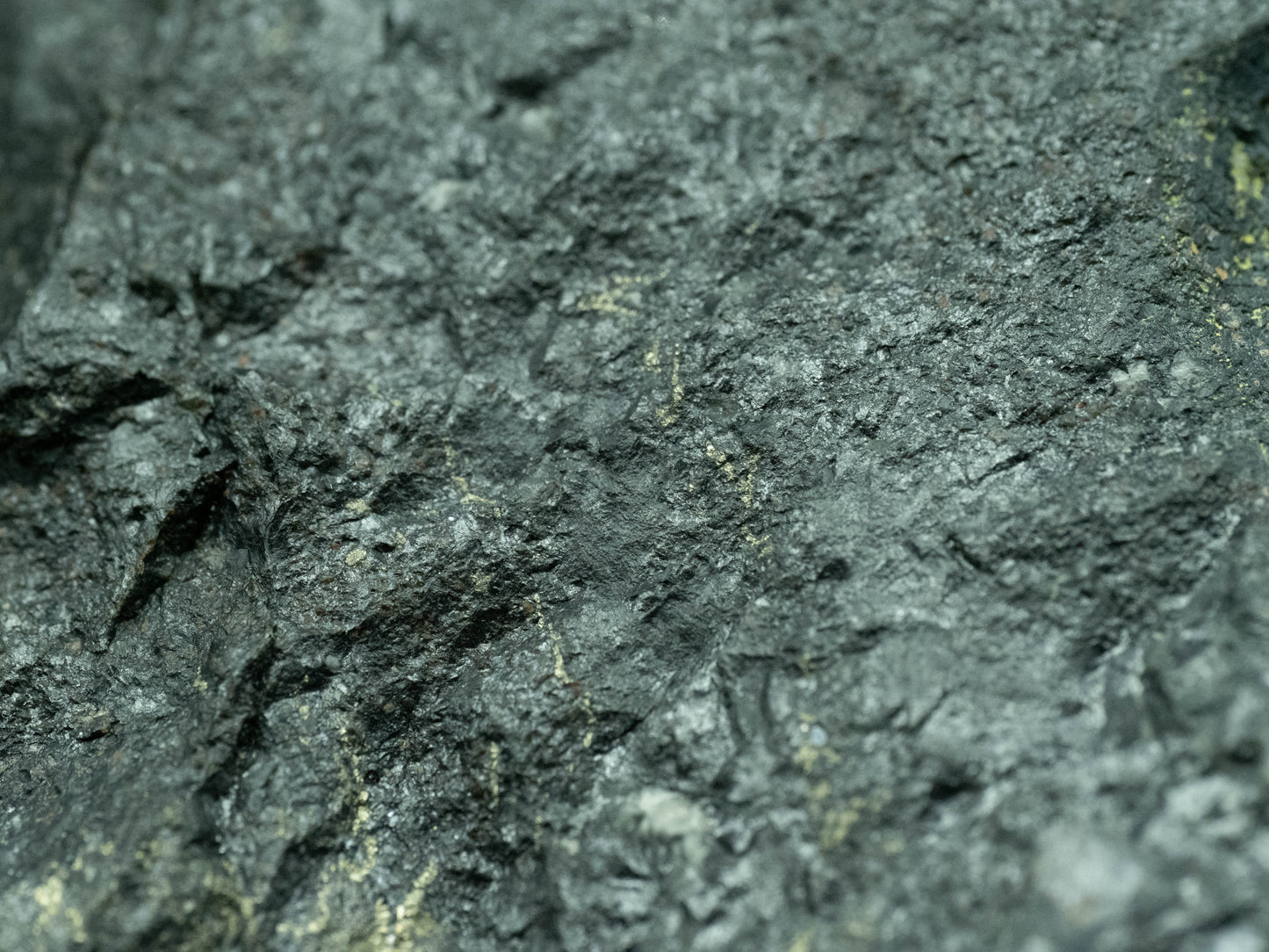 Pitchblende v. Uraninite - Eldorado Mine, Port Radium, Great Bear Lake, Northwest Territories, Canada