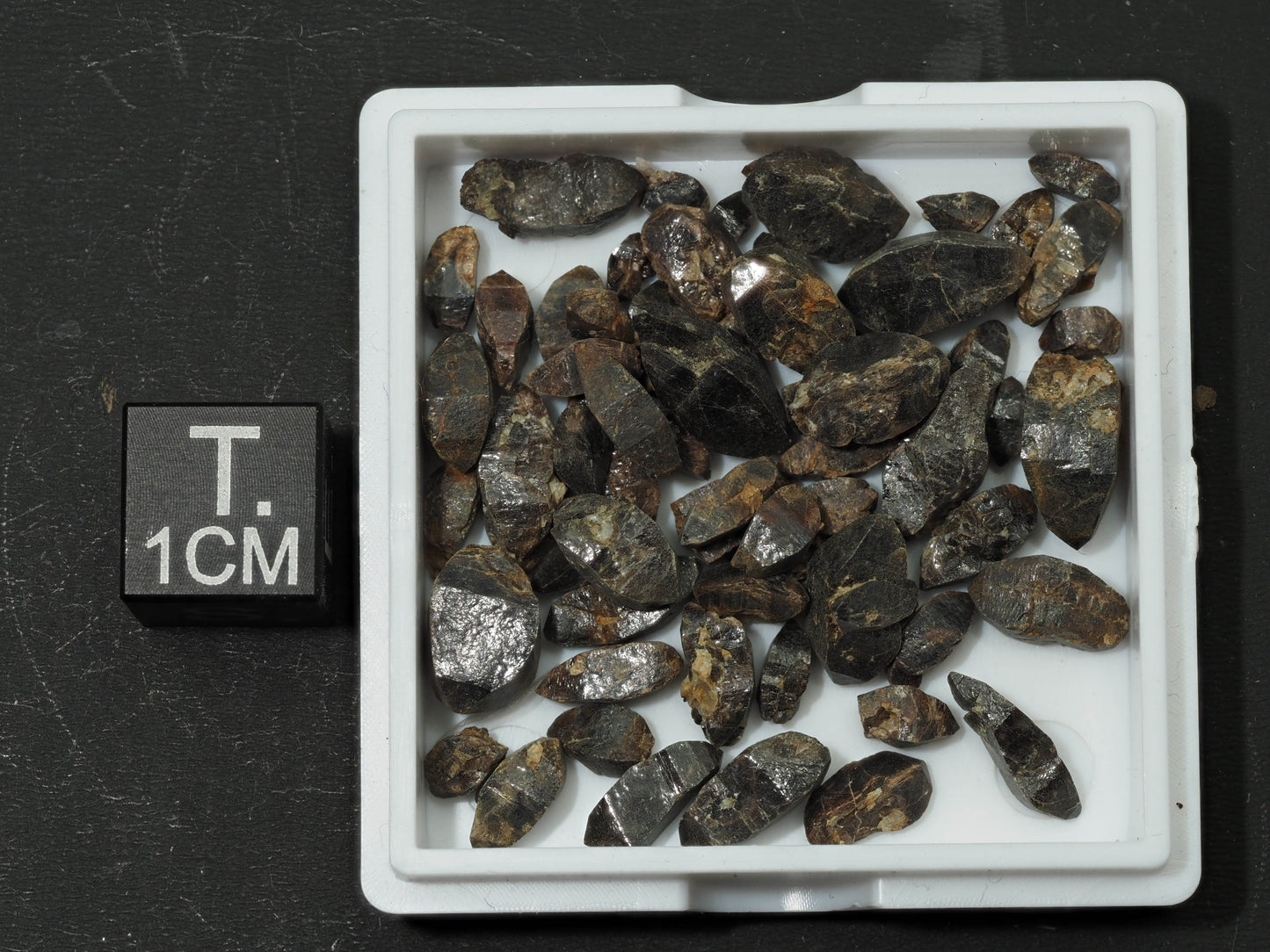 Cyrtolite Zircon - Saranac Properties, Hastings County, Ontario, Canada (10.09g lot)