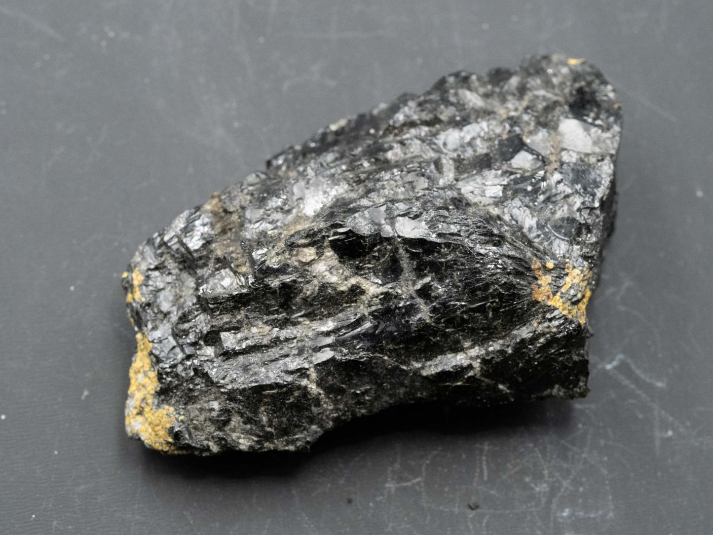 Euxenite-(Y) - Trout Creek Pass, Chaffe County, Colorado, USA