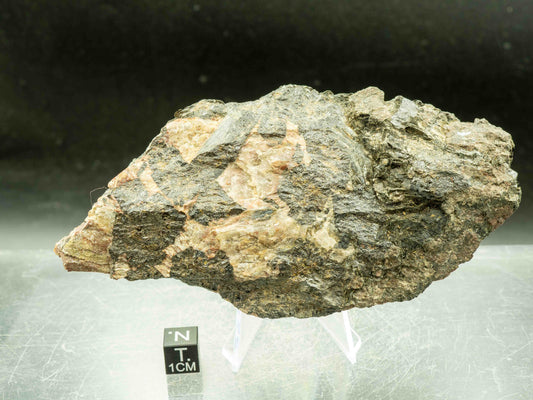 Tritomite-(Y) [Spencite] — Cardiff Uranium Mine, Cardiff Township, Haliburton County, Ontario
