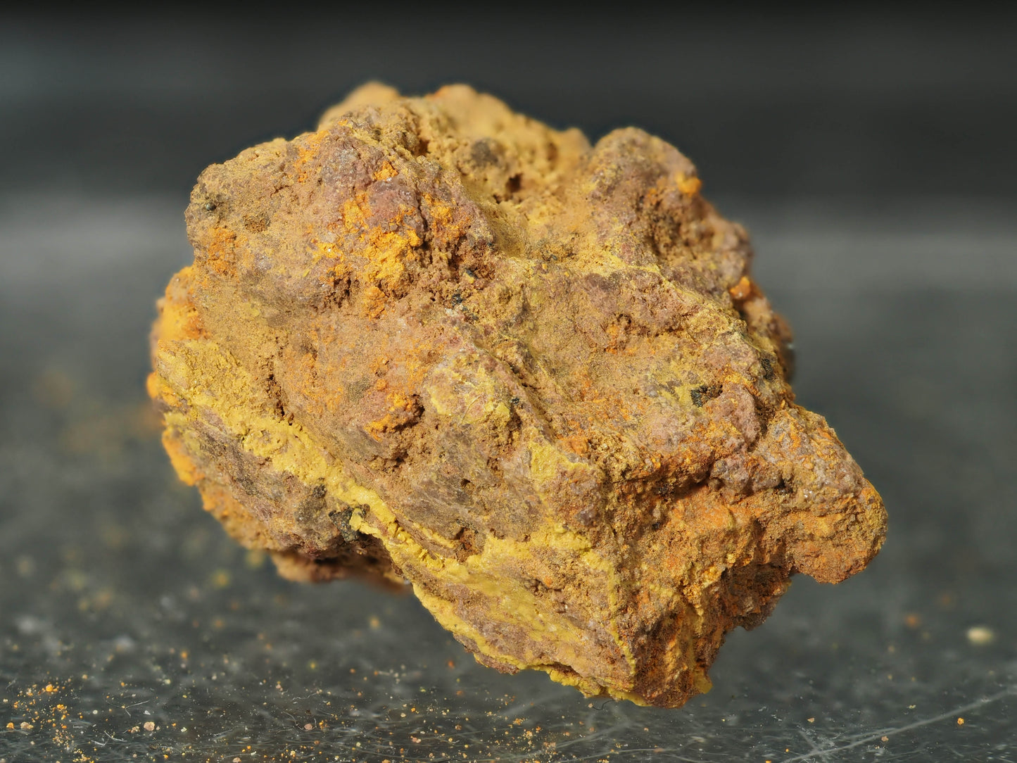 Curite - Shinkolobwe Mine, Shinkolobwe, Kambove Territory, Haut-Katanga, DR Congo