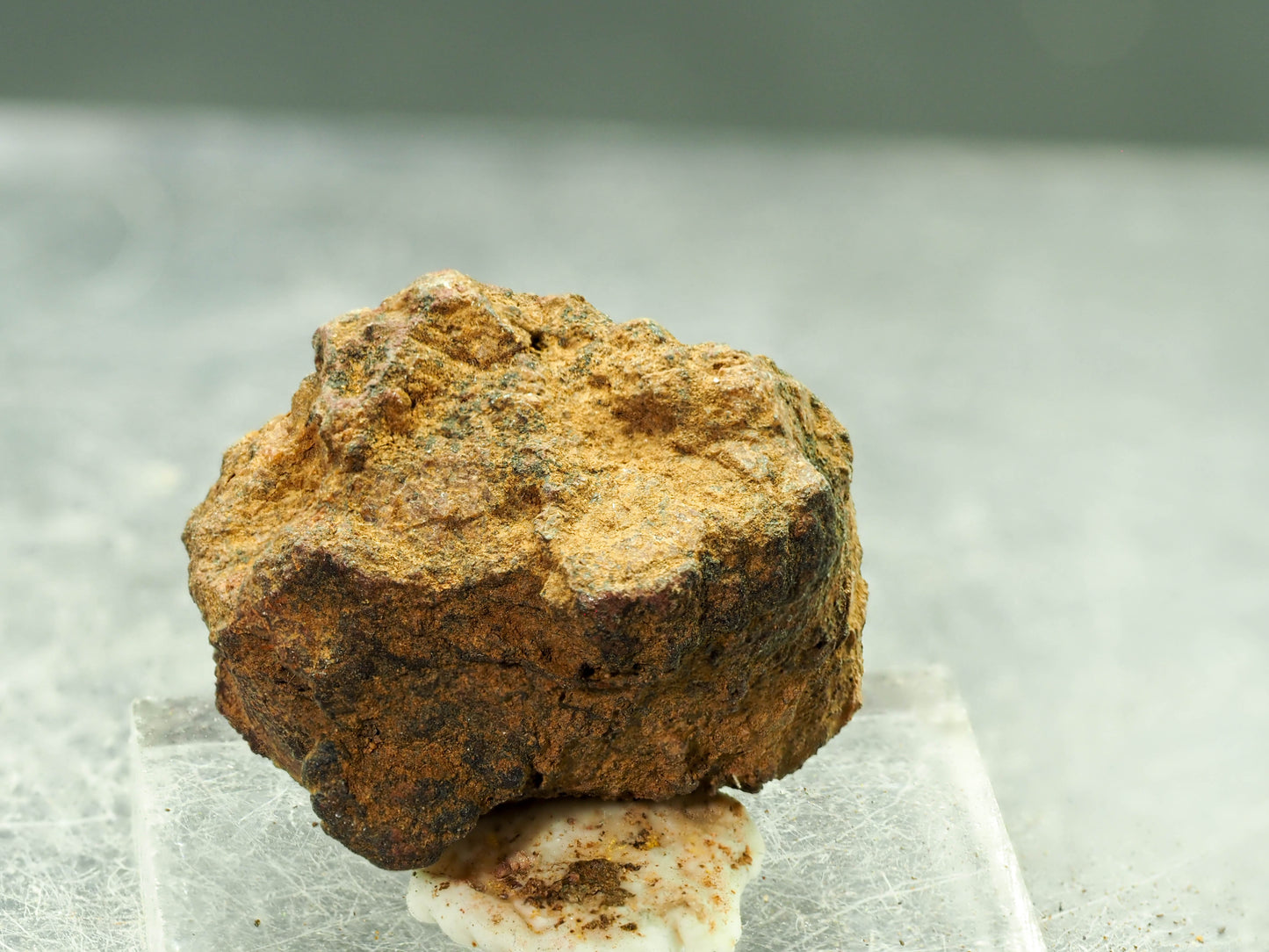 Thorite - Kemp Prospect, Cardiff, Ontario, Canada