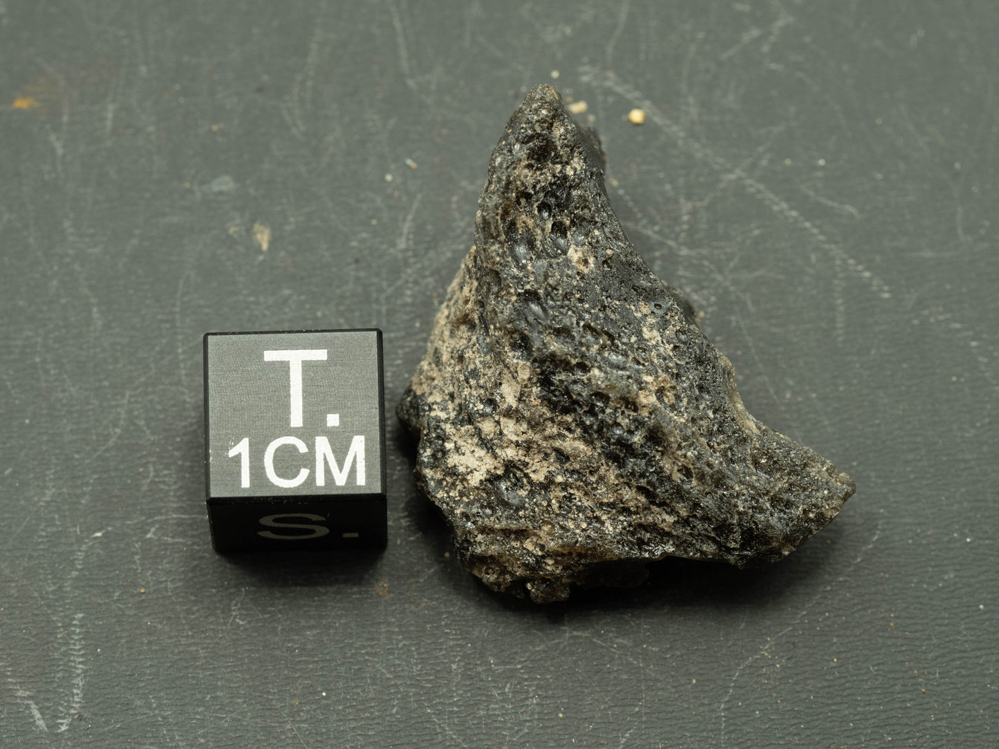 Darwin Crater Impact Glass (4.34g) - Darwin, Queenstown district, West Coast municipality, Tasmania, Australia