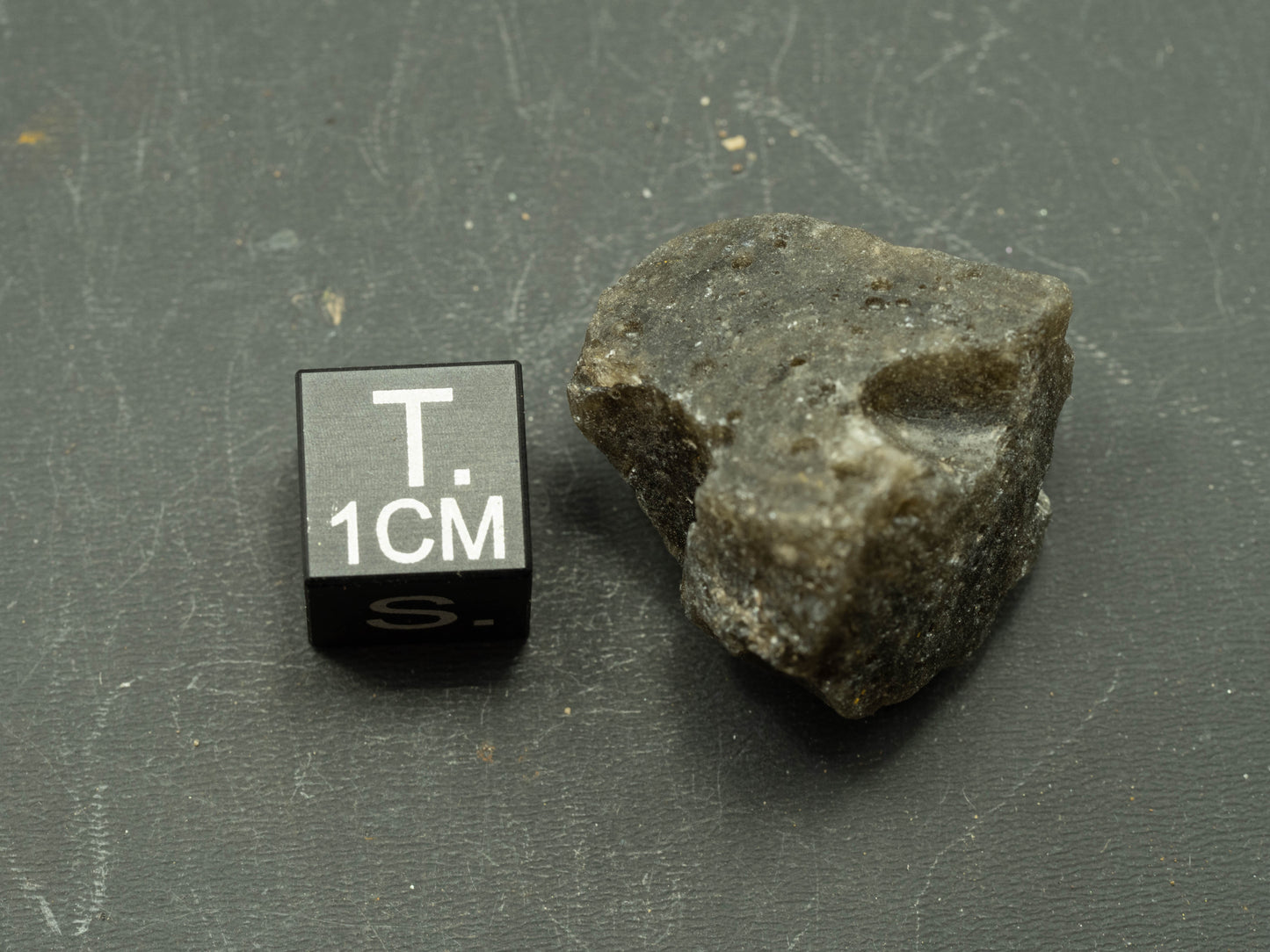 Darwin Crater Impact Glass (9 g) - Darwin, Queenstown district, West Coast municipality, Tasmania, Australia