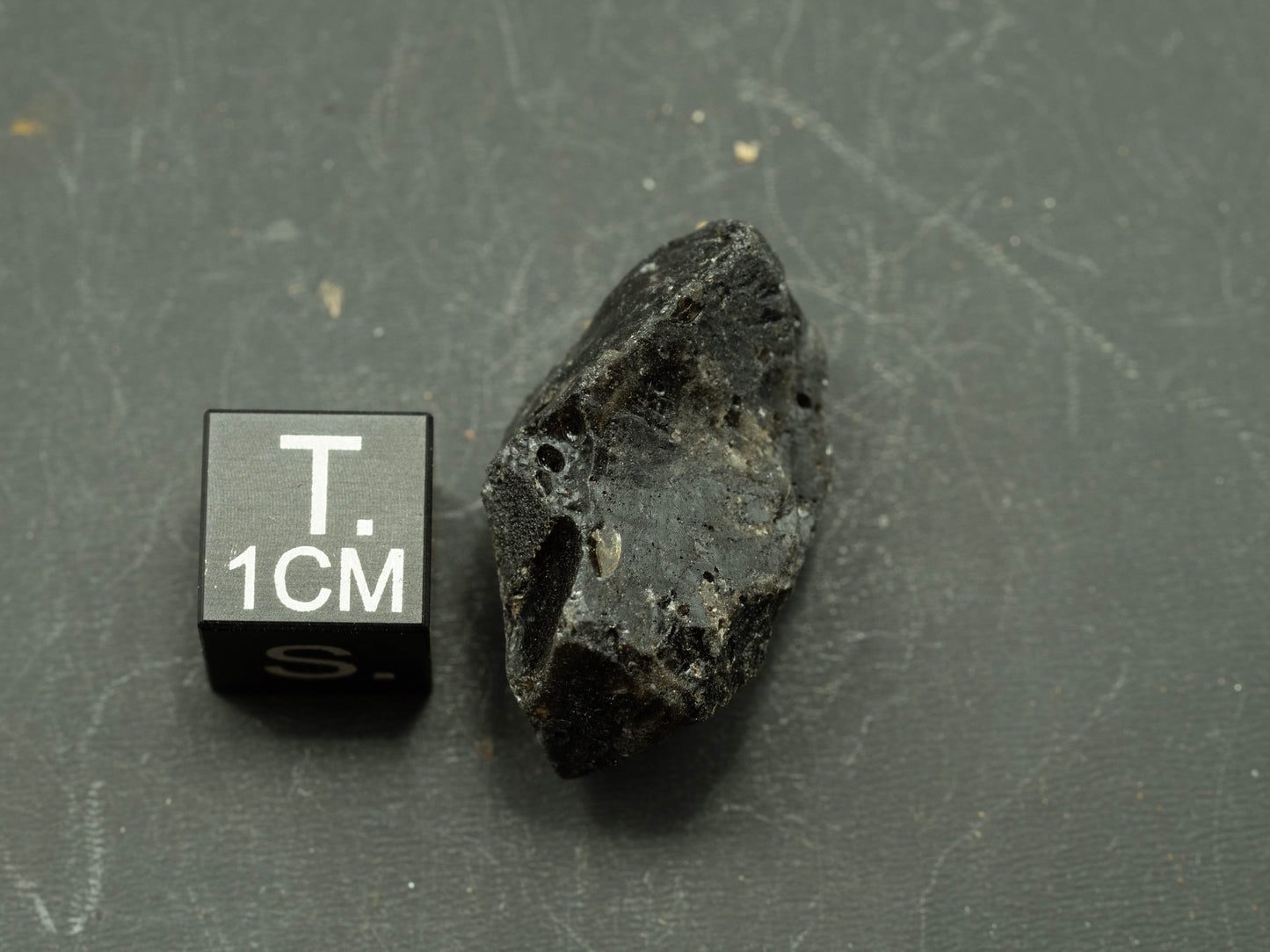 Darwin Crater Impact Glass (7.37 g) - Darwin, Queenstown district, West Coast municipality, Tasmania, Australia