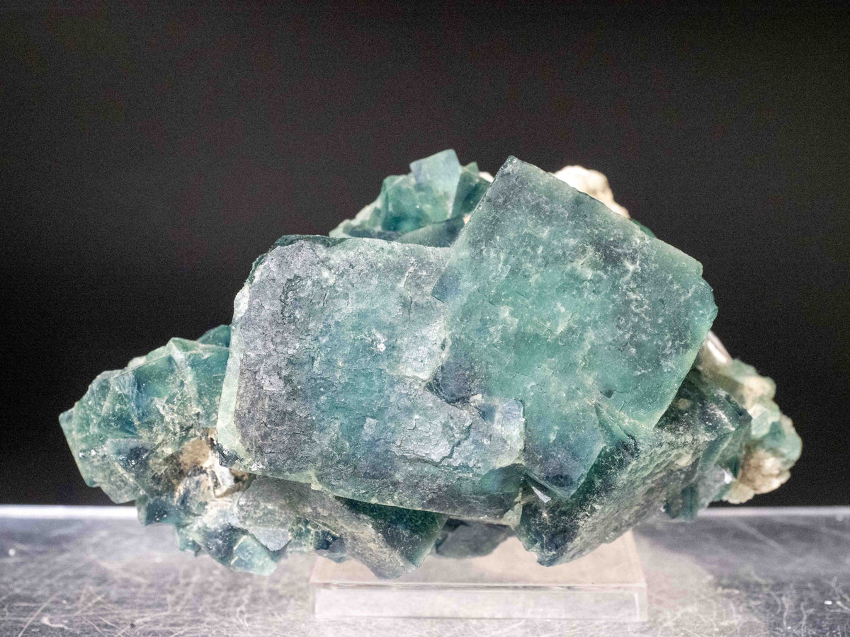 Fluorite - Mandrosonoro, Ambatofinandrahana, Amoron’i Mania, Madagascar