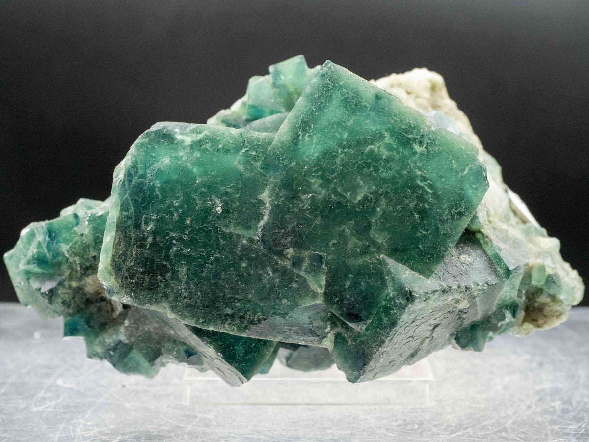 Fluorite - Mandrosonoro, Ambatofinandrahana, Amoron’i Mania, Madagascar