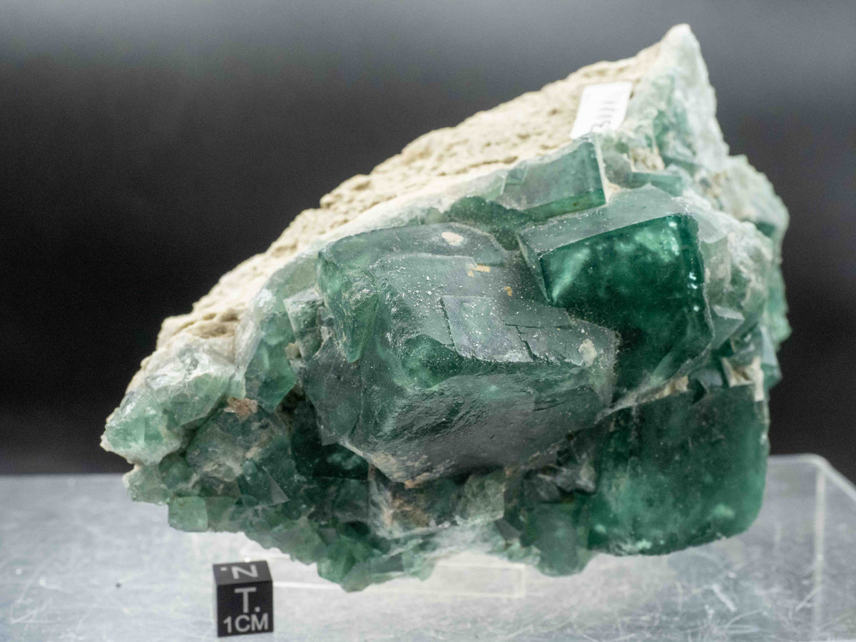 Fluorite - Mandrosonoro, Ambatofinandrahana, Amoron’i Mania, Madagascar