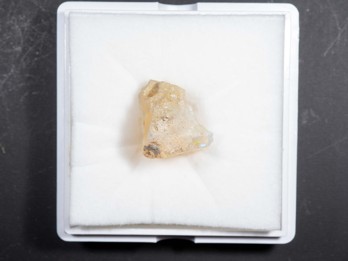 Welo Opal (Ethiopia) (1.91grams)