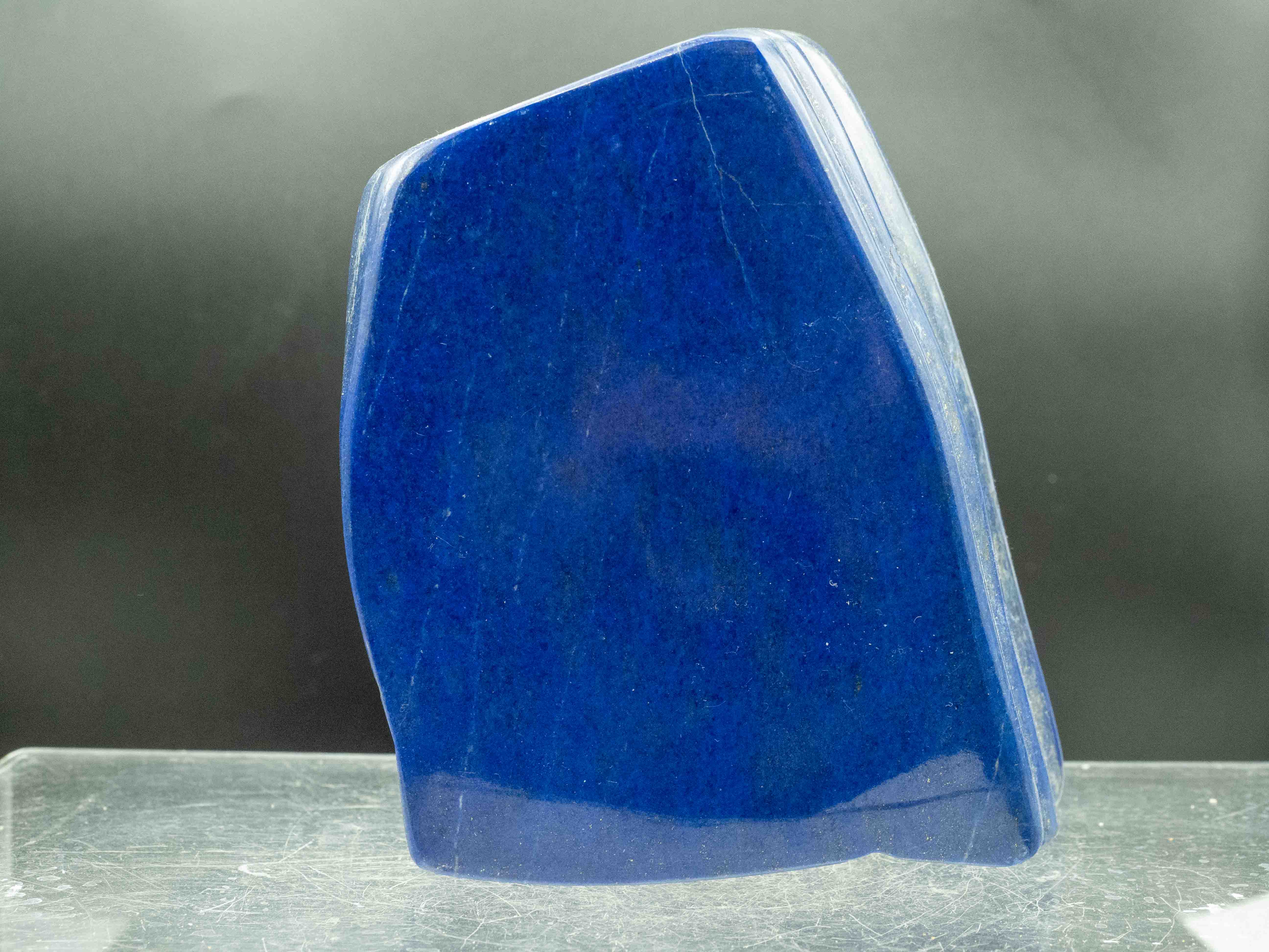 Lapis LazuLiです！ Lapis Lazuli Free Form - 897 grams – Rad Man Minerals