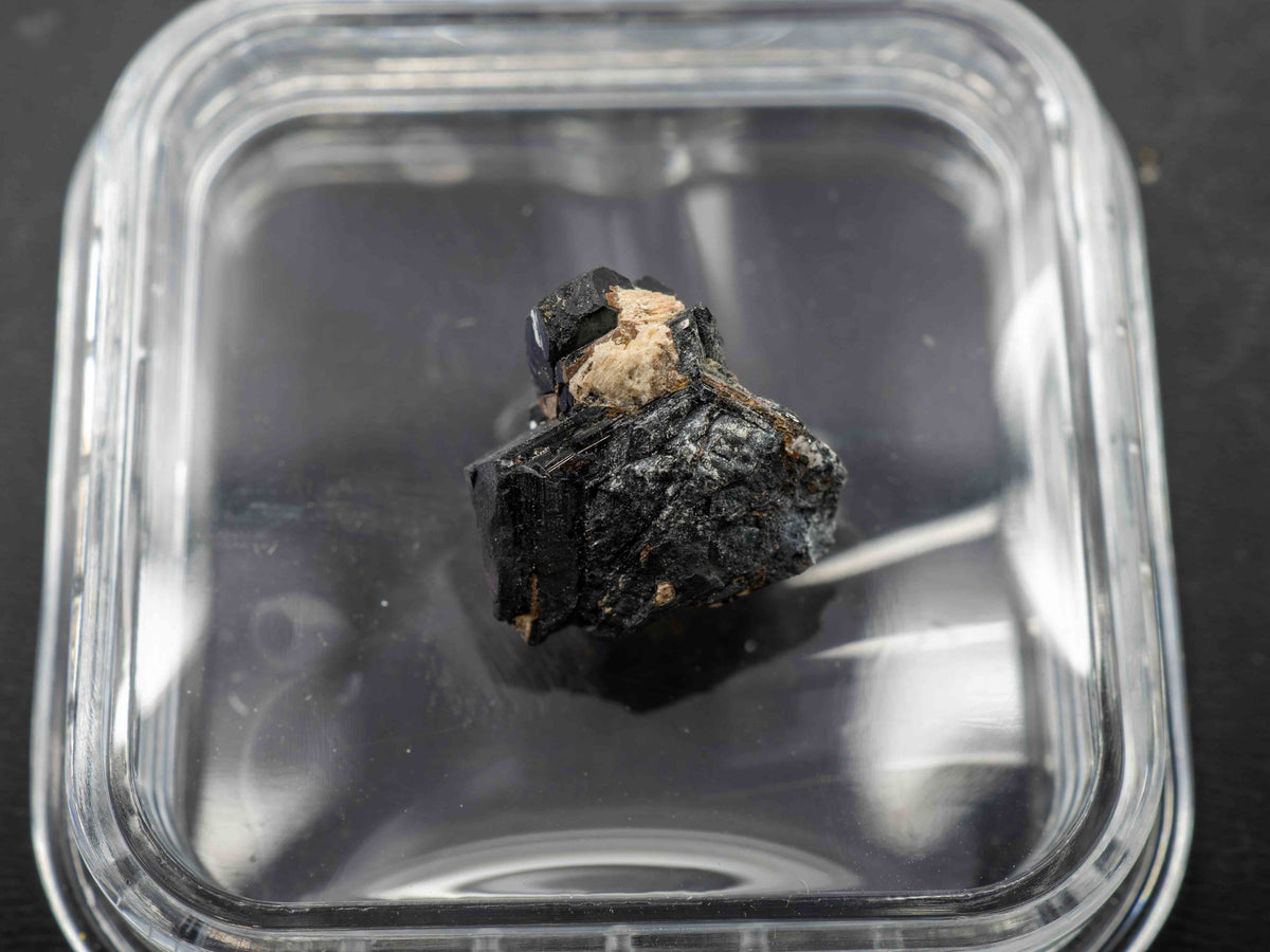 Uraninite Crystal, Swamp #1 Quarry, Topsham, Maine, USA
