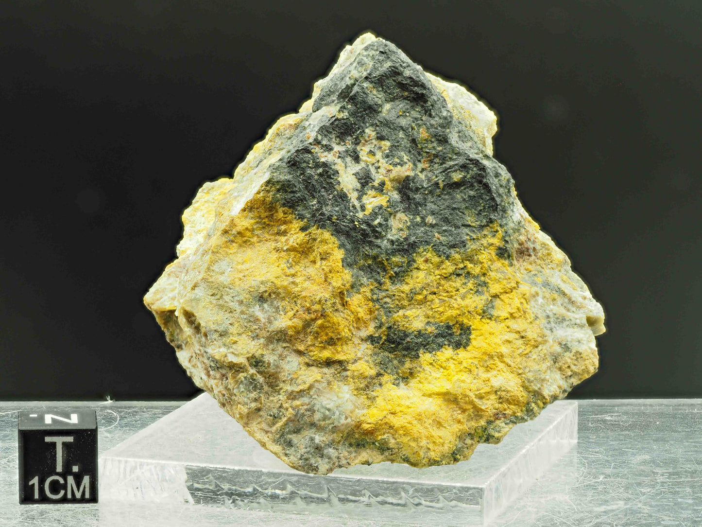 Uraninite Altering to Gummite - Eldorado Mine, Port Radium, Great Bear Lake, Northwest Territories, Canada