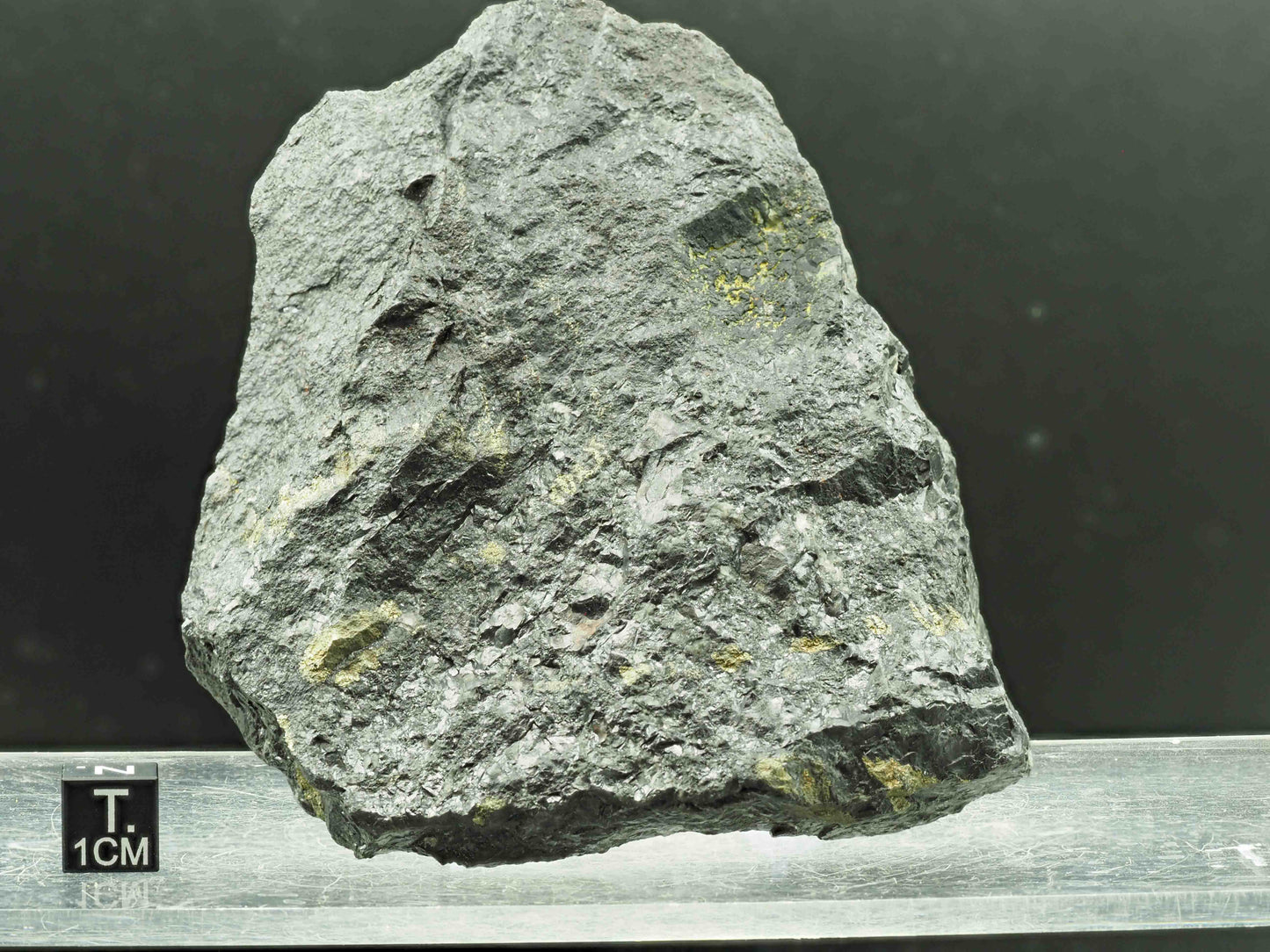 Pitchblende v. Uraninite - Eldorado Mine, Port Radium, Great Bear Lake, Northwest Territories, Canada